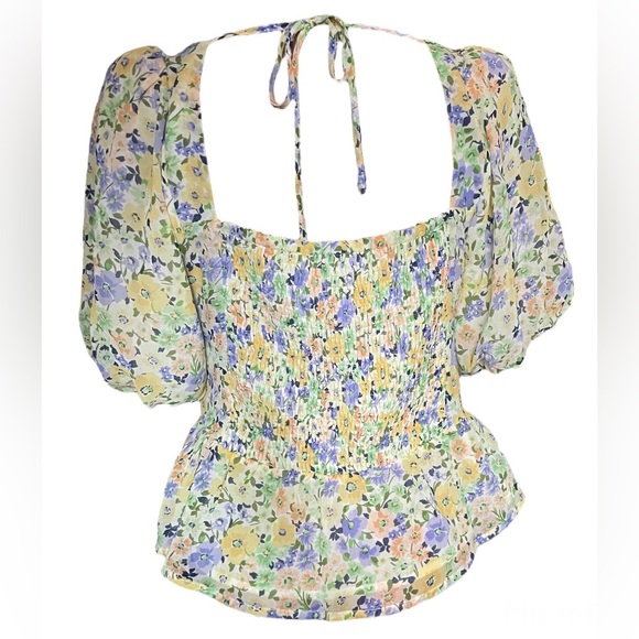 ASTR Clairemont Puff-Sleeve Top - Picture 9 of 12